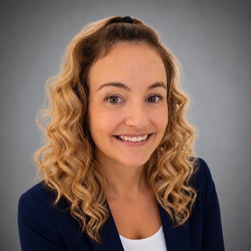 Victoria Smith, Assistant Property Manager