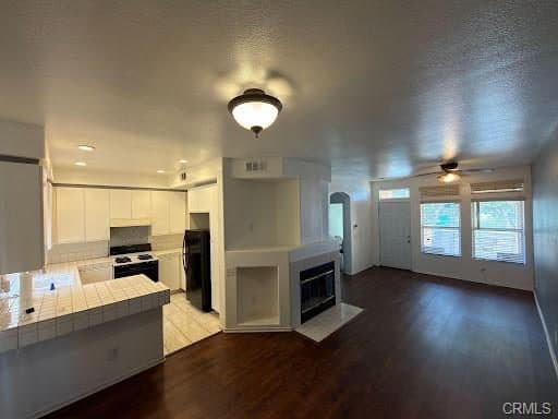 166 S Long Beach, Compton, photo 1