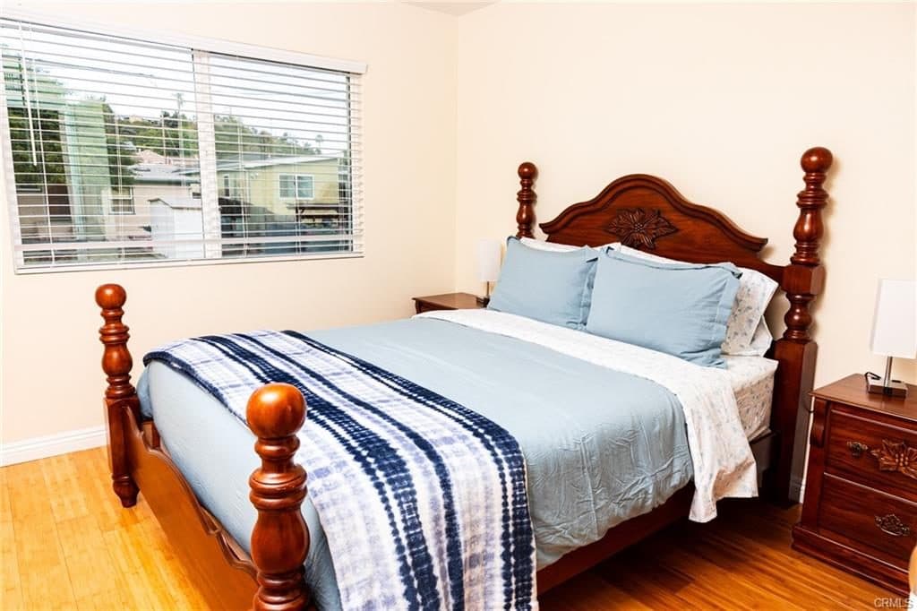 6238 University, San Diego, photo 12
