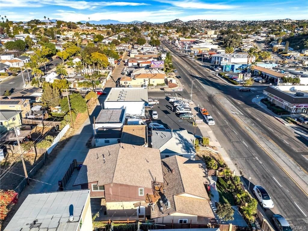 6238 University, San Diego, photo 4