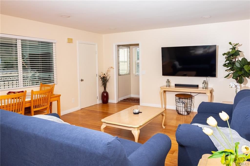 6238 University, San Diego, photo 8